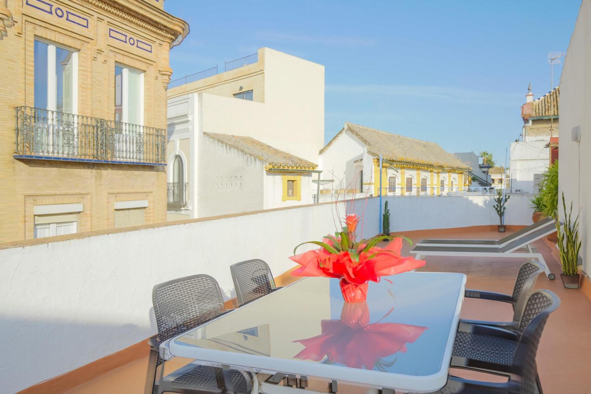 Descubrehome Santa Cruz Private Terrace With Giralda Views Sevilla Eksteriør bilde